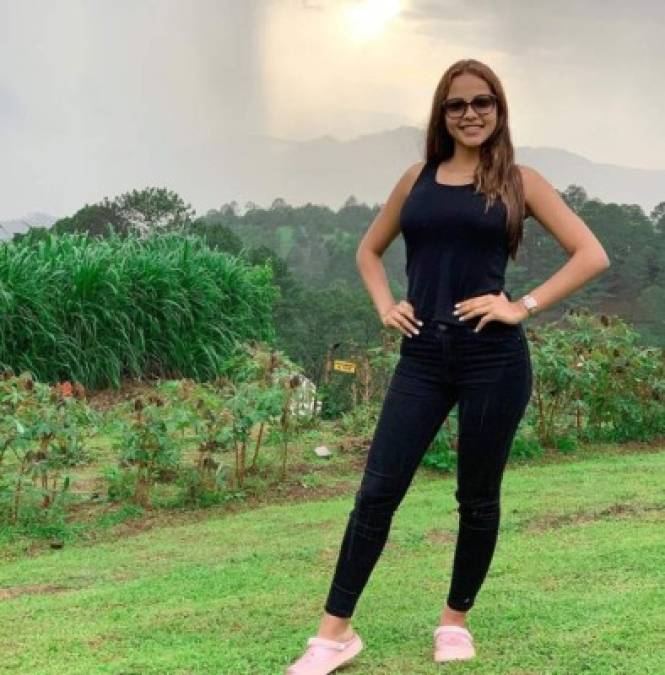 Valeria Cardona, la belleza yoreña que compite en Miss Honduras Universo 2021