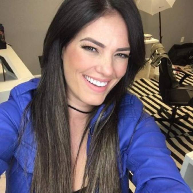 FOTOS: ¡Como dos gotas de agua! Así de bella es la hermana de la actriz venezolana Gaby Espino