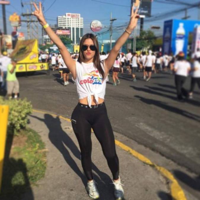 Karen Estrada, la bella hondureña que impacta en televisión nacional