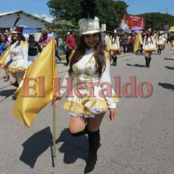 ¡Hermosas! Las palillonas que han deslumbrado en los desfiles de este 2017 en Honduras