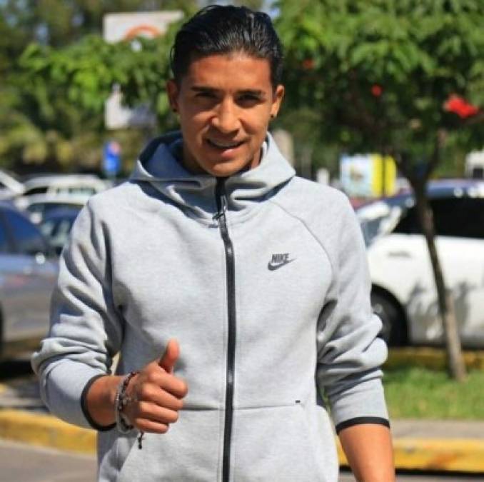 Michaell Chirinos, el jugador que no solo encanta a la afición con sus jugadas