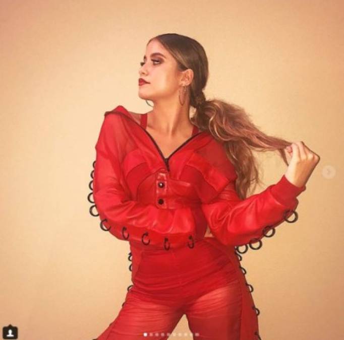 Sofía Reyes, cantante mexicana que impone tendencia en YouTube con su tema 1,2,3