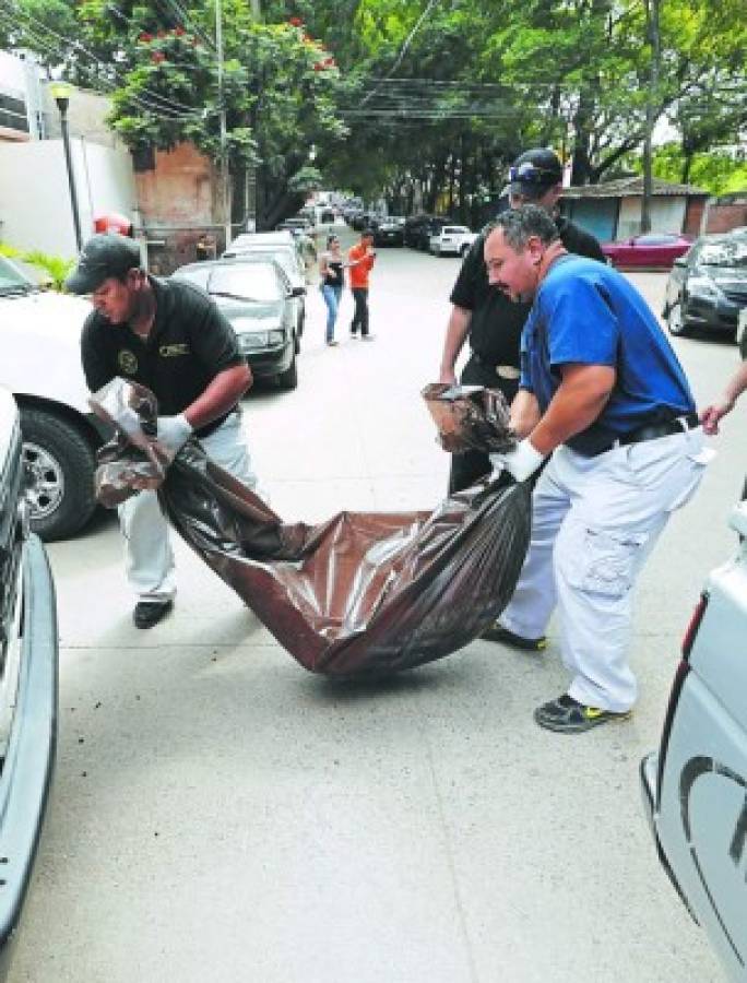 'Me lo arrastró... mi muchachito no merecía morir así”