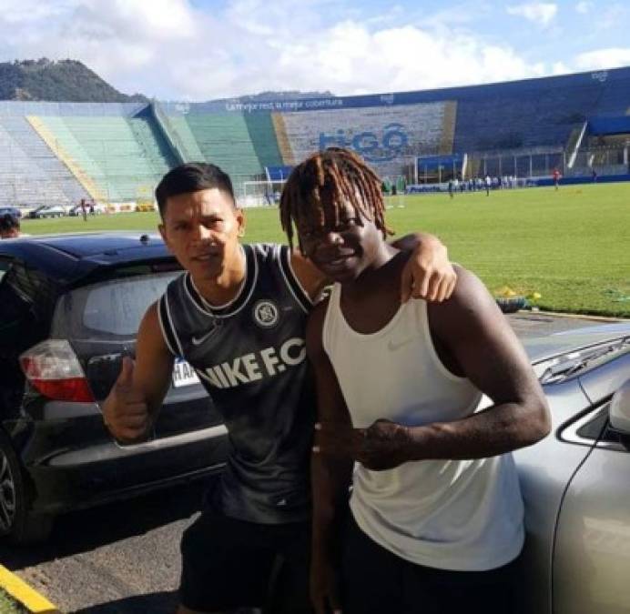 FOTOS: Así es La Taflo, el youtuber catracho que se coló en la celebración de Olimpia