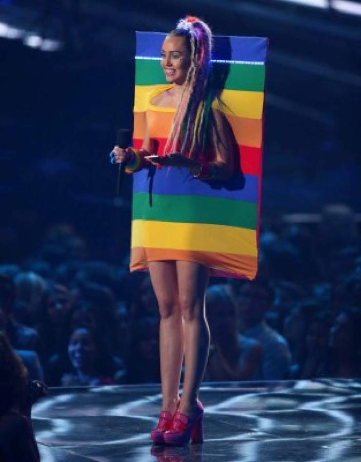 Lo bonito, lo feo y lo extravagante de los MTV VMA 2015