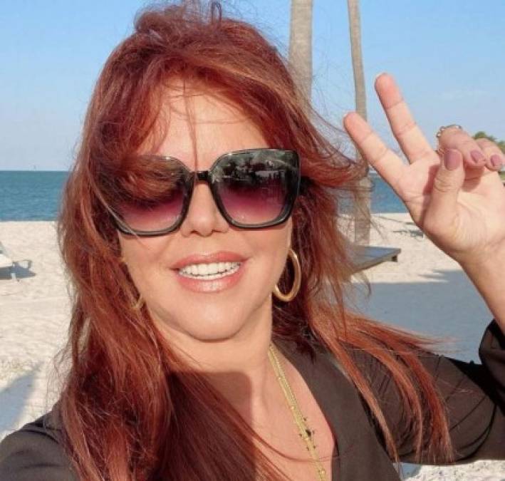 María Celeste Arrarás derrocha felicidad en sus vacaciones en Grecia ¡Mira las fotos!