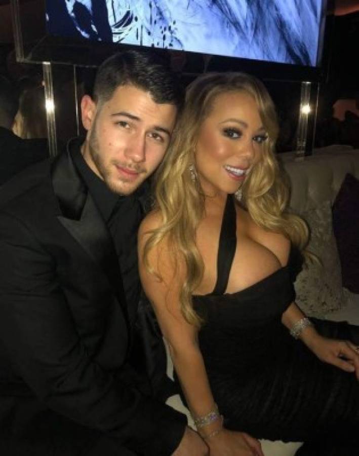 Fans critican excesivo escote de Mariah Carey, ¿mostró demasiado?
