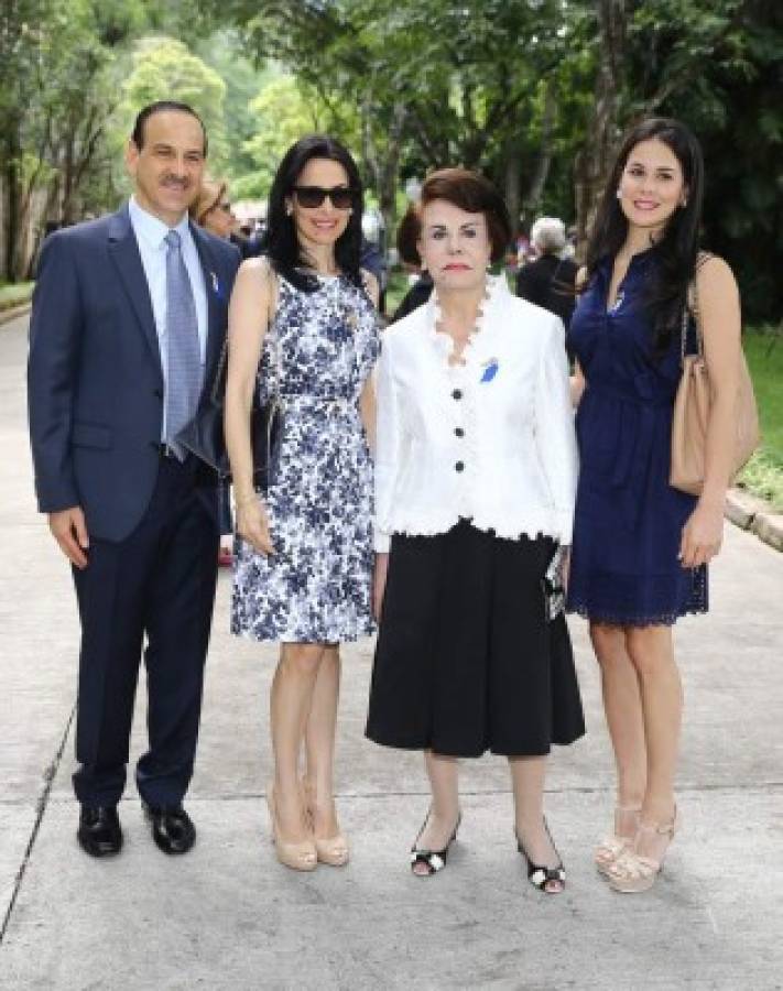 Al estilo country celebra Embajada de Estados Unidos en Honduras su independencia