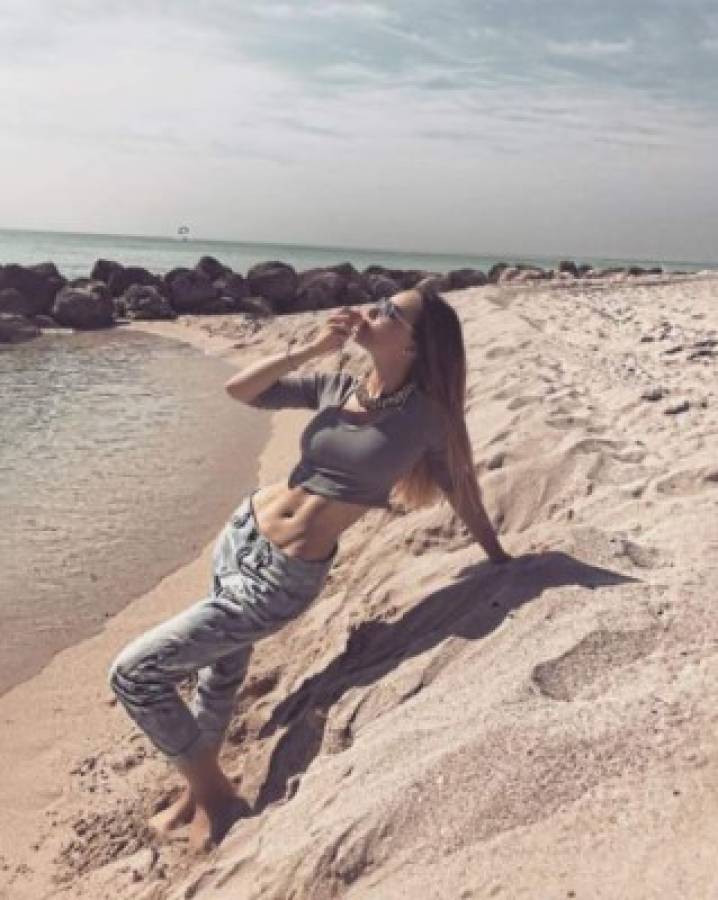 Esta fue la foto de Belinda en la playa que generó polémica. Foto: Instagram