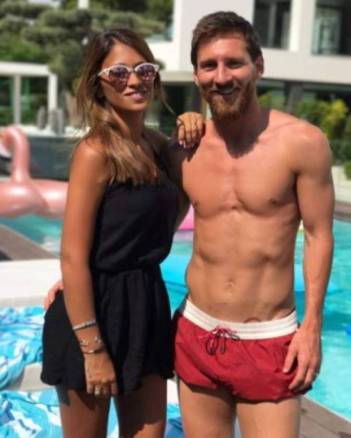 La sensual foto de Leo Messi junto a su esposa Antonella Rocuzzo en Instagram