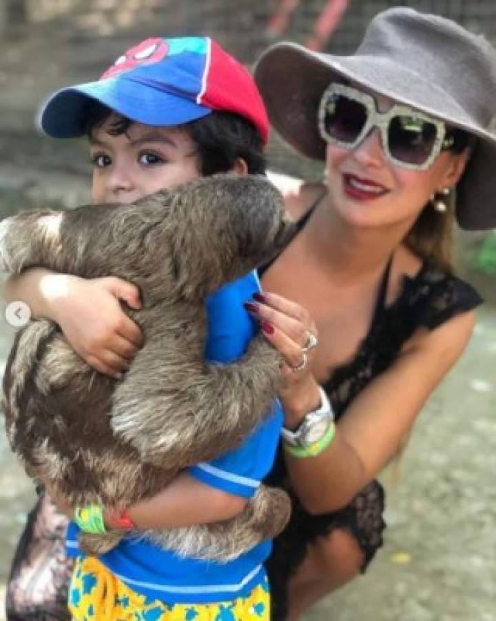 Ninel Conde visitó las playas de Roatán junto a su hijo Emmanuel Medina