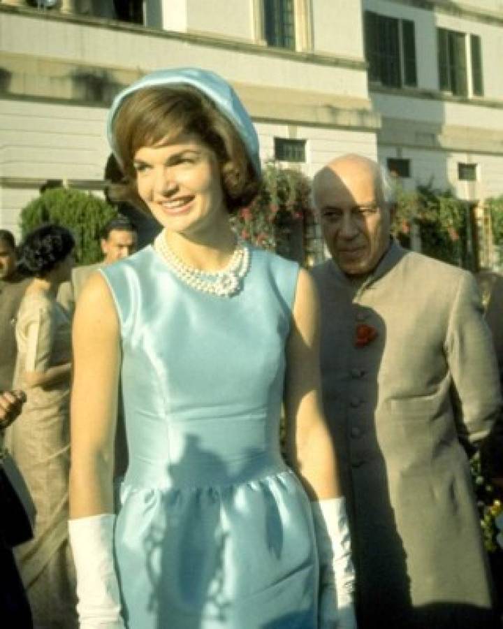 Melania Trump revive a Jackie Kennedy en un Ralph Lauren