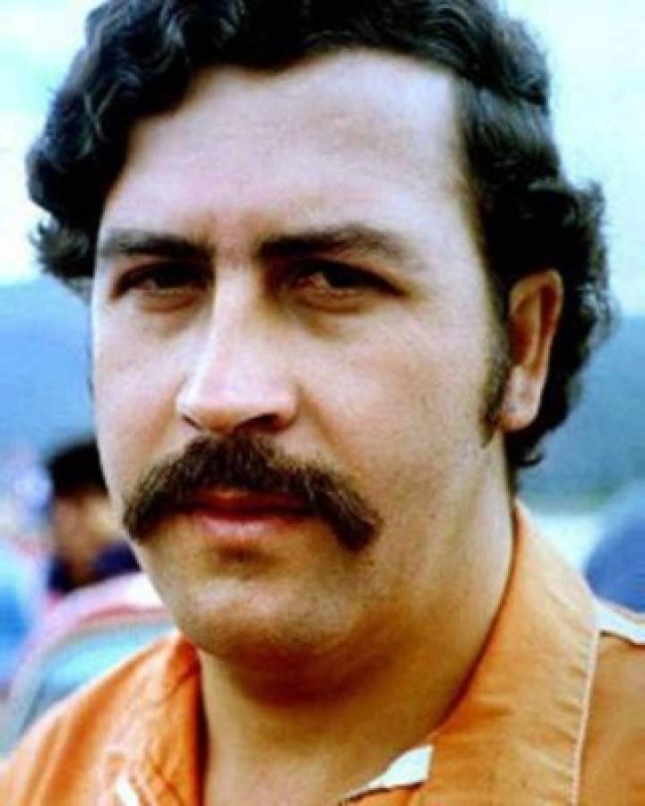Encuentran caja fuerte tras demoler casa de Pablo Escobar en Miami