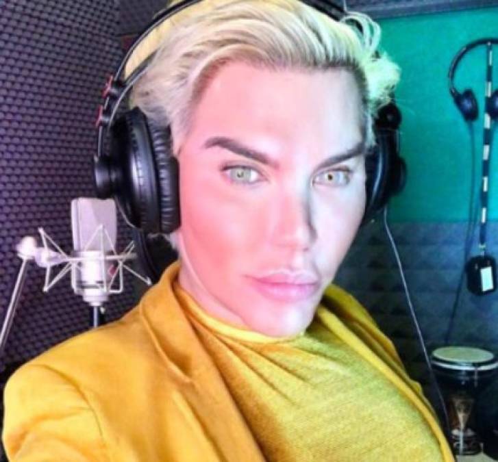 FOTOS: La lujosa y extravagante vida de Rodrigo Alves, el Ken humano