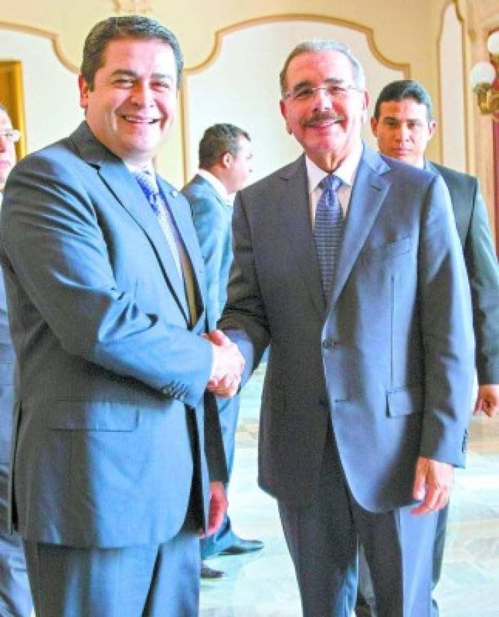 Presidente de Honduras conoce sistema de emergencia dominicano
