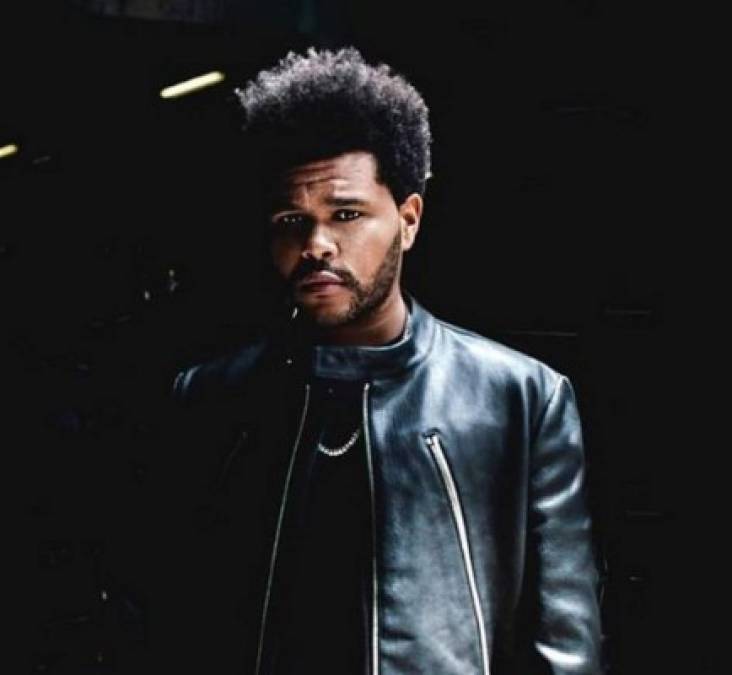 FOTOS: The Weeknd cambia de look y luce irreconocible en alfombra roja