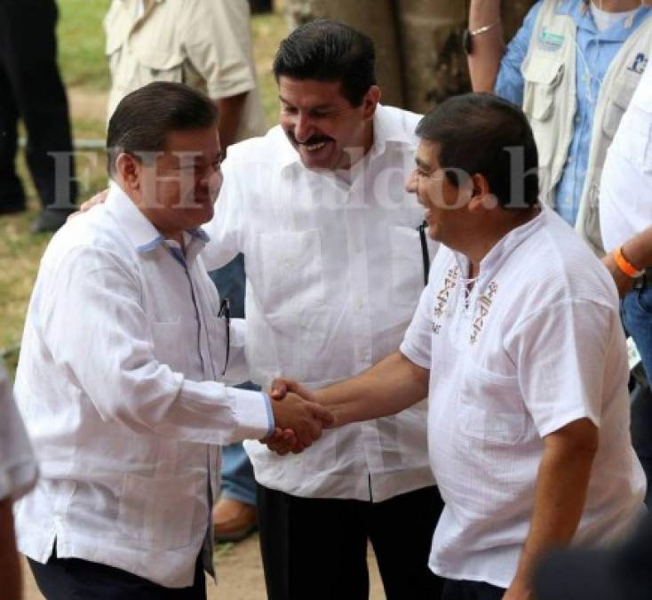 Así reaccionaron los hondureños tras la reunión de diputados de la oposición con Juan Orlando