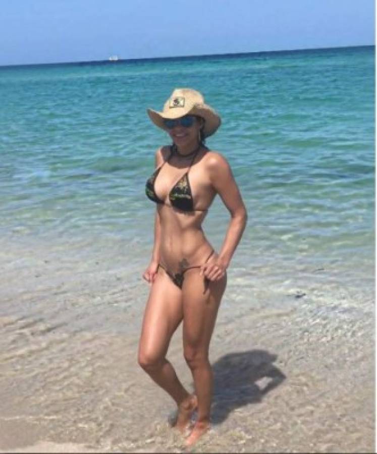 Nathalia Casco comparte sensual foto en bikini