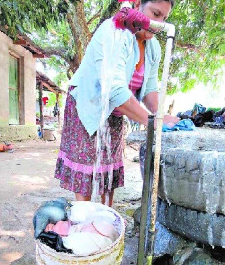 Esperan apoyo del SANAA para potabilizar agua