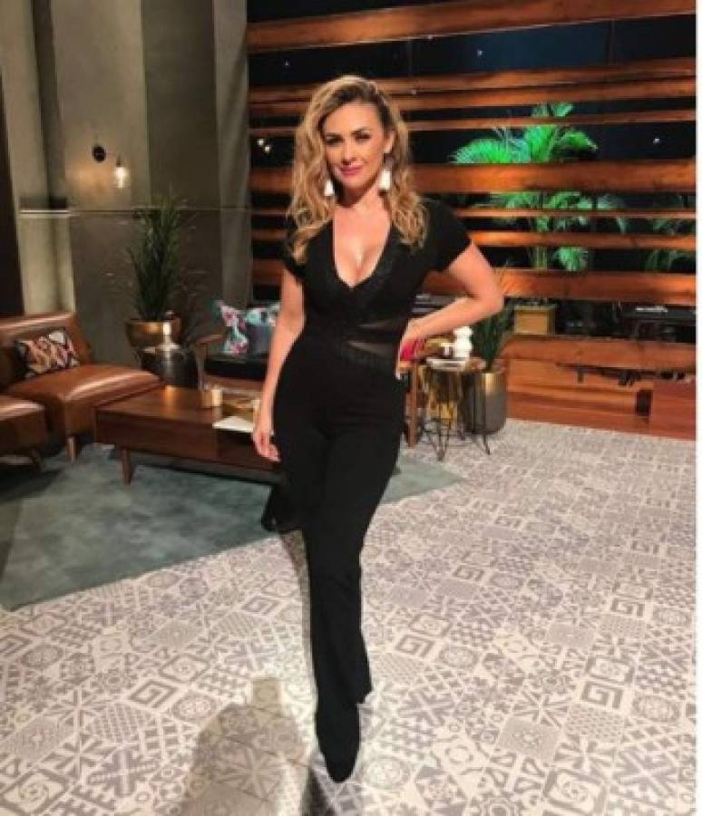 Aracely Arámbula hace arder 'Master Chef Latino' con sensual vestido