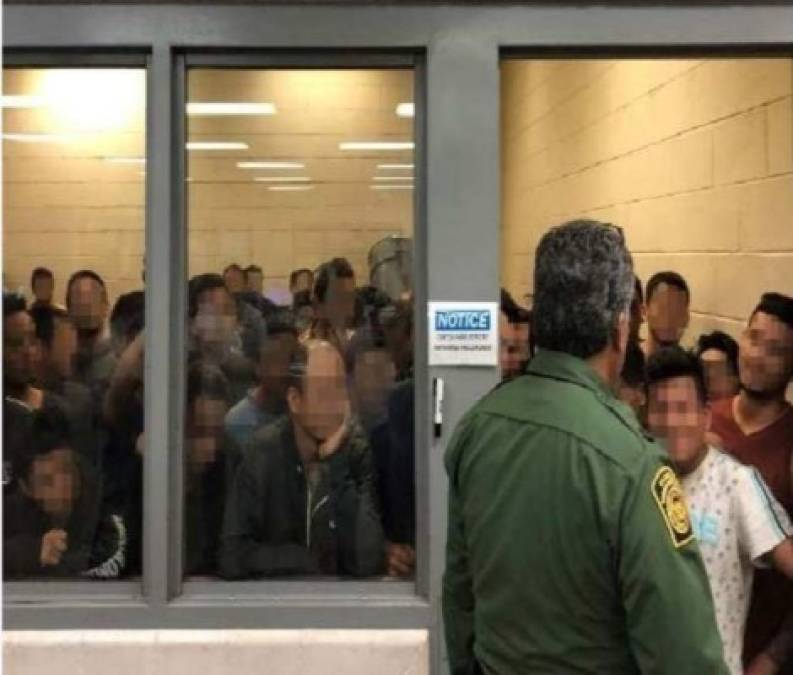 Pidiendo auxilio y hacinados: Las dolorosas imágenes de los migrantes en centros de detención en EE UU