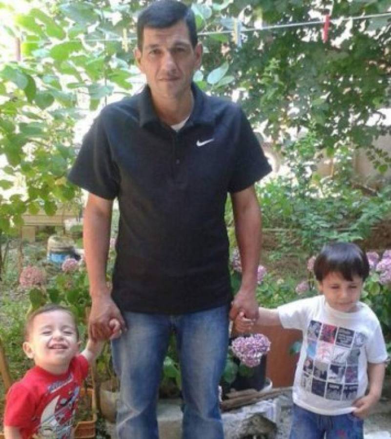 Padre del niño sirio ahogado: 'Abracé a mi mujer y niños y me di cuenta de que estaban muertos'