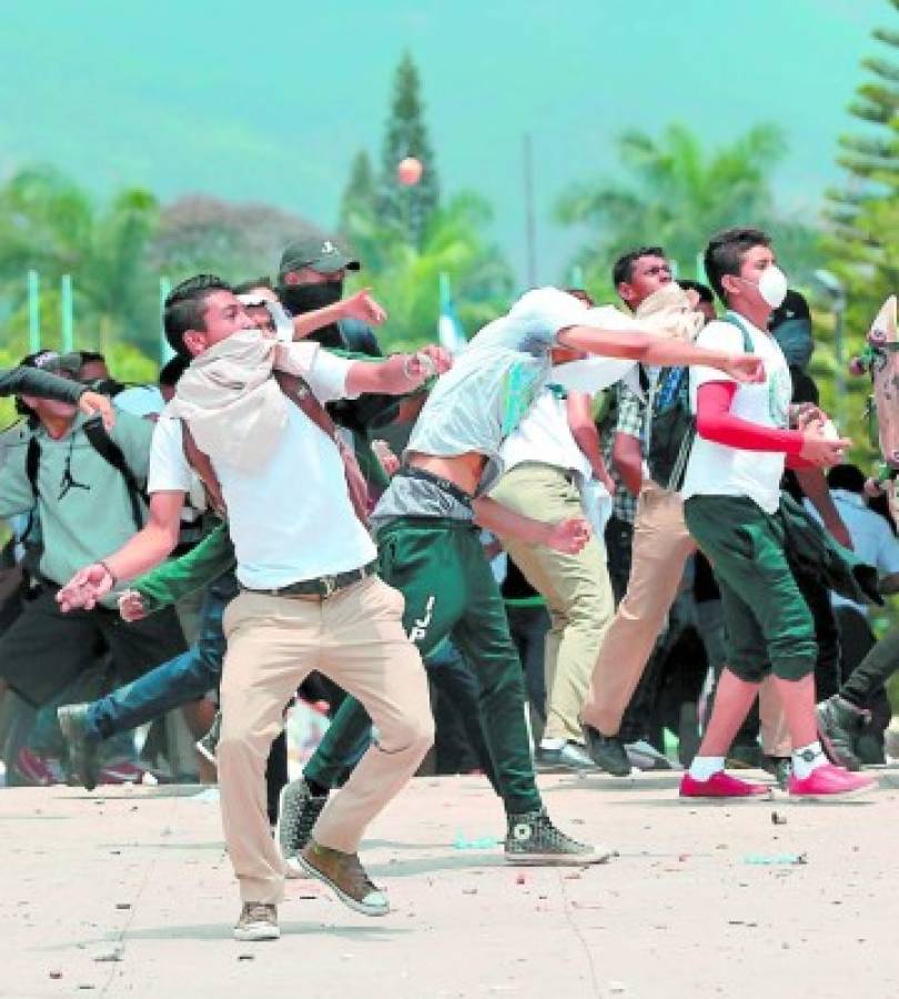 Malos hondureños promueven conflicto educativo