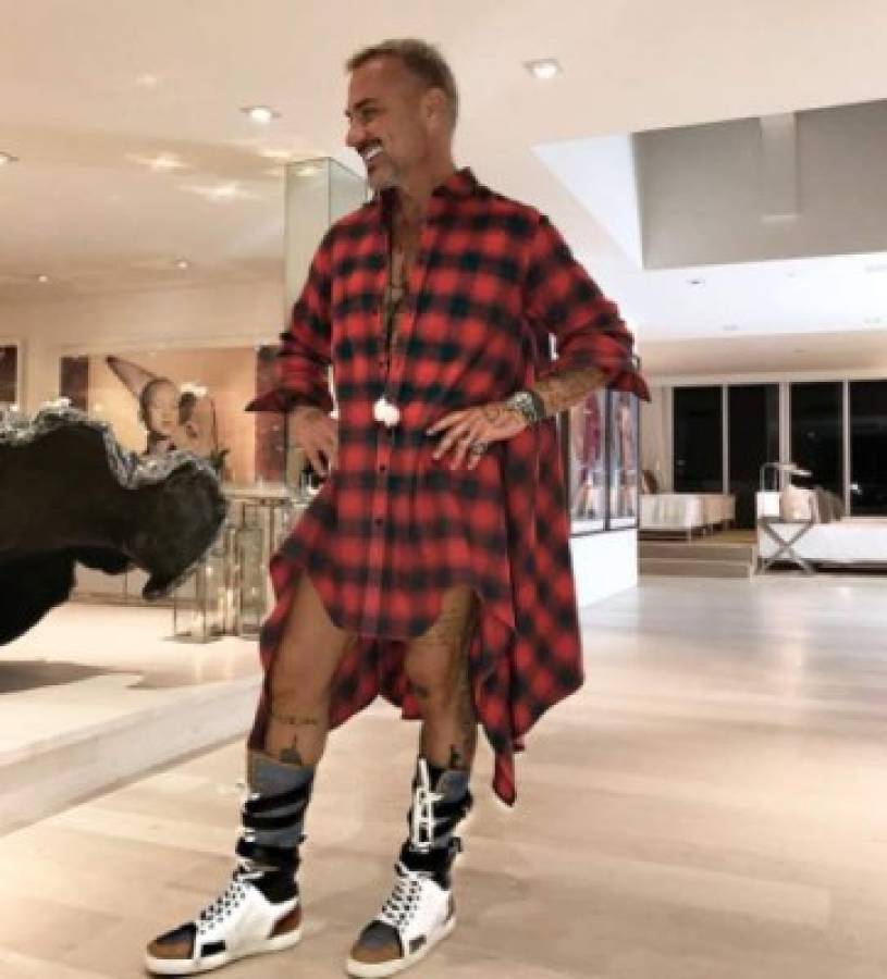 El millonario Gianluca Vacchi, quien saltó a la fama por sus bailes en redes sociales, nuevamente vuelve a ser noticia por esta foto.