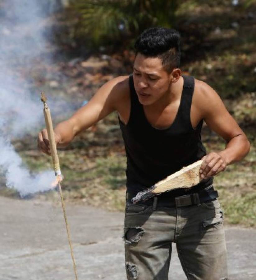 Jóvenes héroes cargan su cruz y claman a Dios por el rescate del ambiente