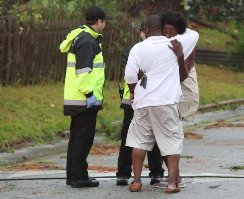 Personas heridas, evacuaciones e inundaciones deja el paso del huracán Florence en Carolina del Norte