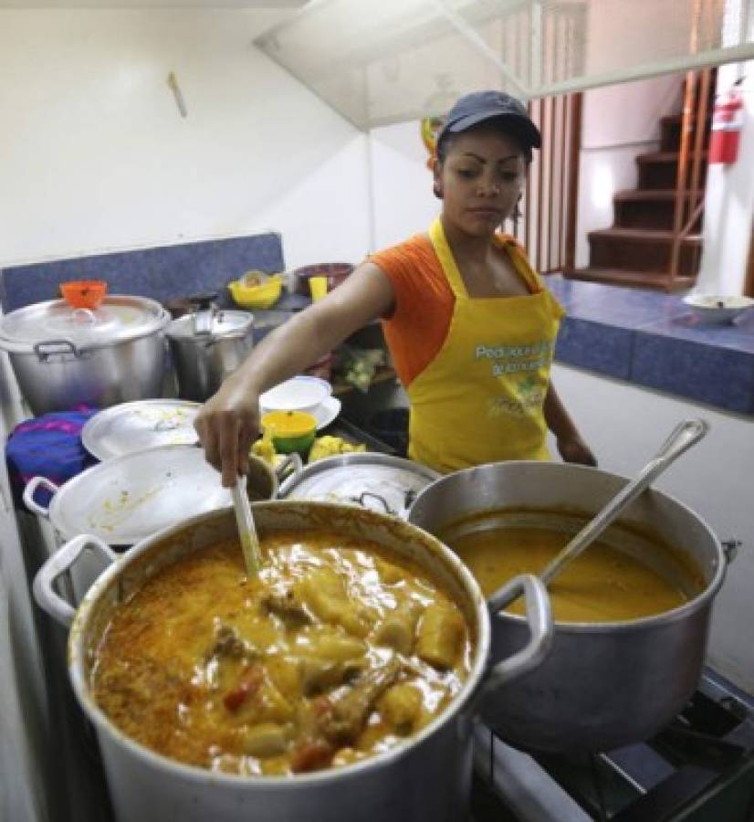 Cómo preparar una exquisita sopa de garrobo