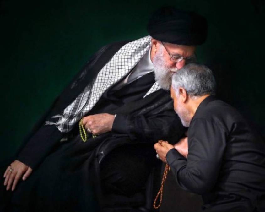 Las 16 fotos más impactantes del conflicto entre Irán y Estados Unidos