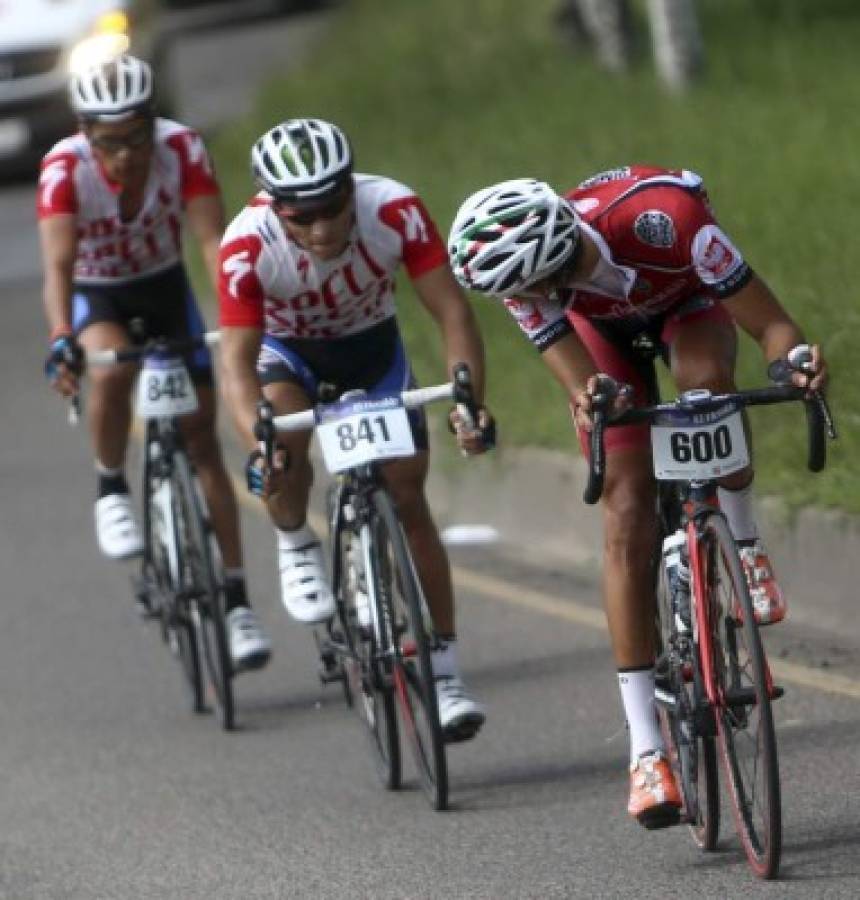 III Vuelta Ciclística: El corazón nos palpitó en élite