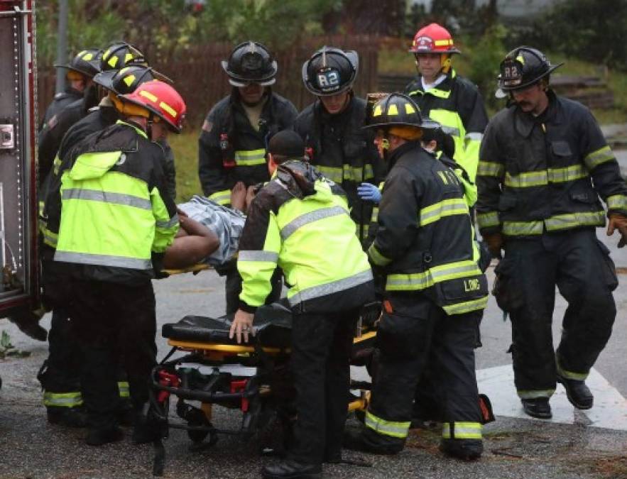 Personas heridas, evacuaciones e inundaciones deja el paso del huracán Florence en Carolina del Norte