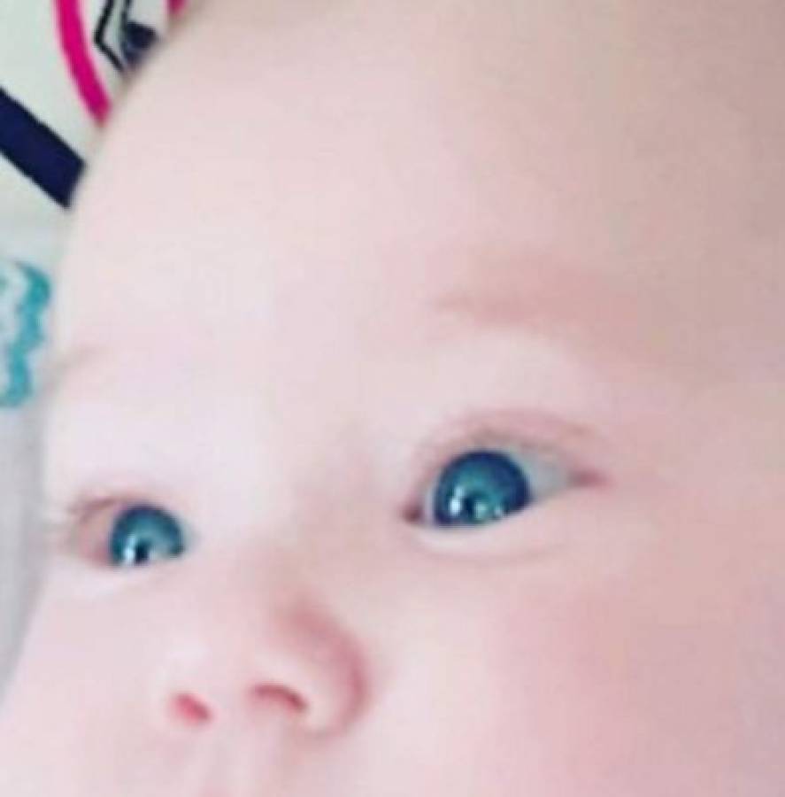 El bebé de Anahí heredó los hermosos ojos de su mamá. Foto Instagram @anahi