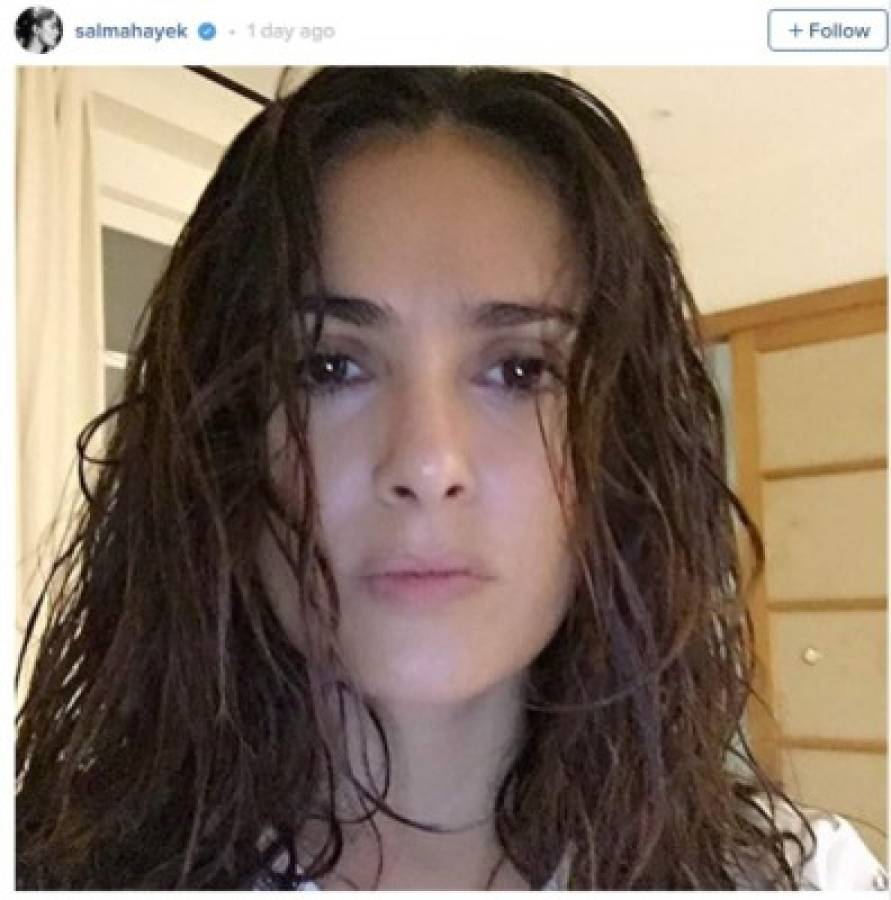 Foto de Salma Hayek sin maquillaje ni retoques conmociona las redes