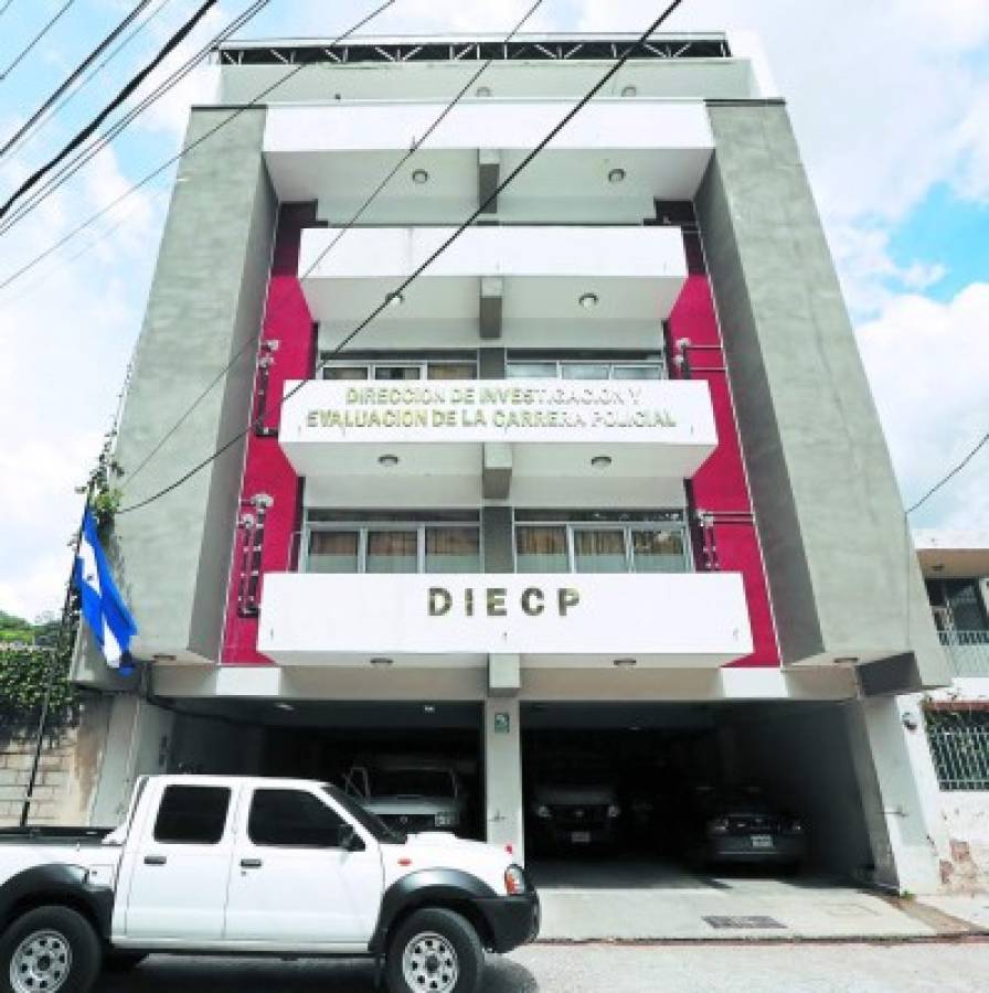 Tres oficiales hondureños activos amasaron fortuna de 27.7 millones de lempiras