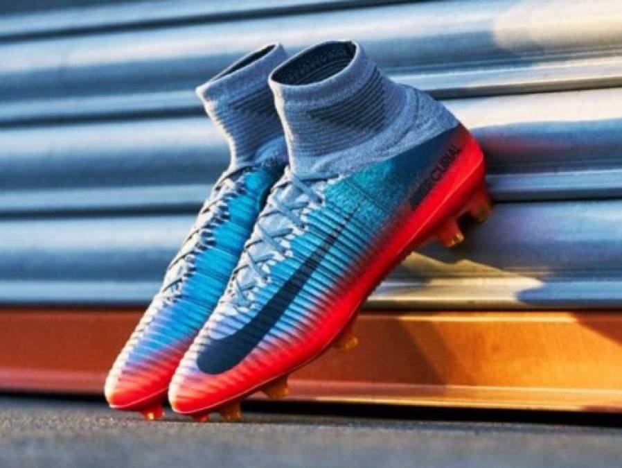 Cristiano Ronaldo y sus nuevas botas Nike Mercurial