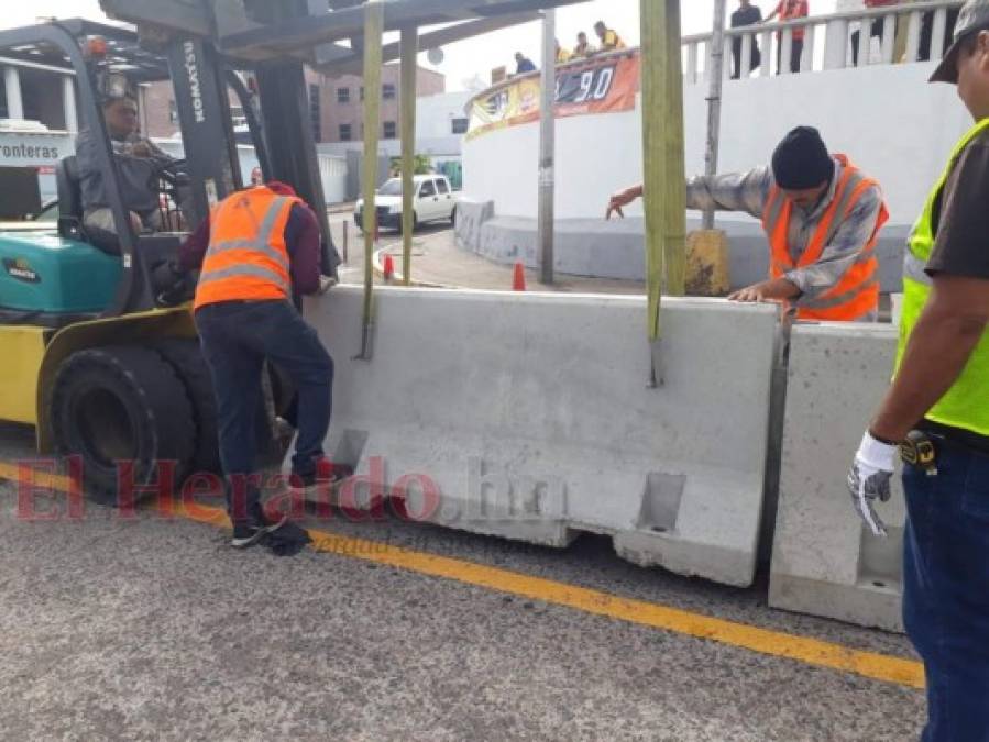 Instalan barreras de concreto a la altura del Aeropuerto Internacional Toncontín