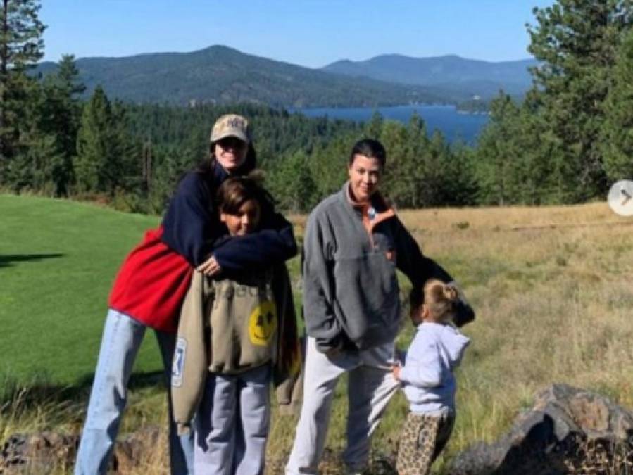 FOTOS: Así fueron las vacaciones de lujo de Kourtney Kardashian  