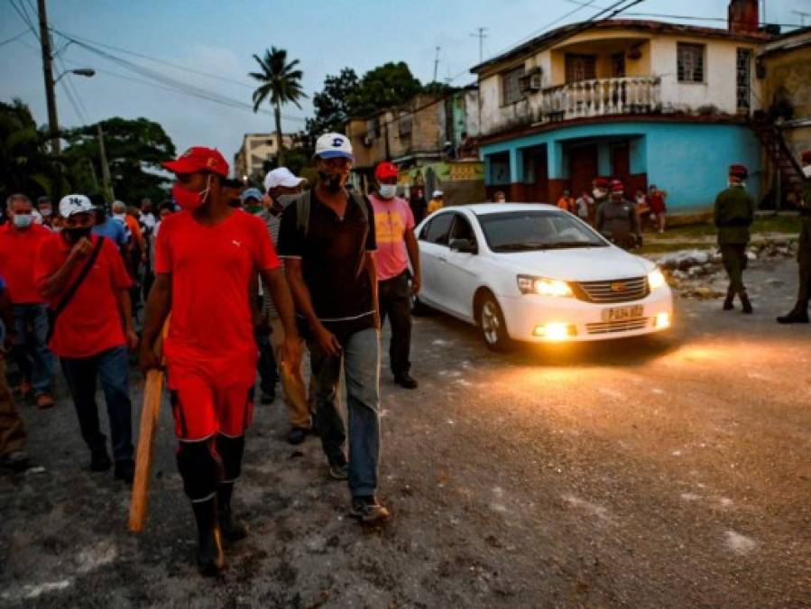 ¿Qué pasa en Cuba? Claves para entender control policial y censura de internet