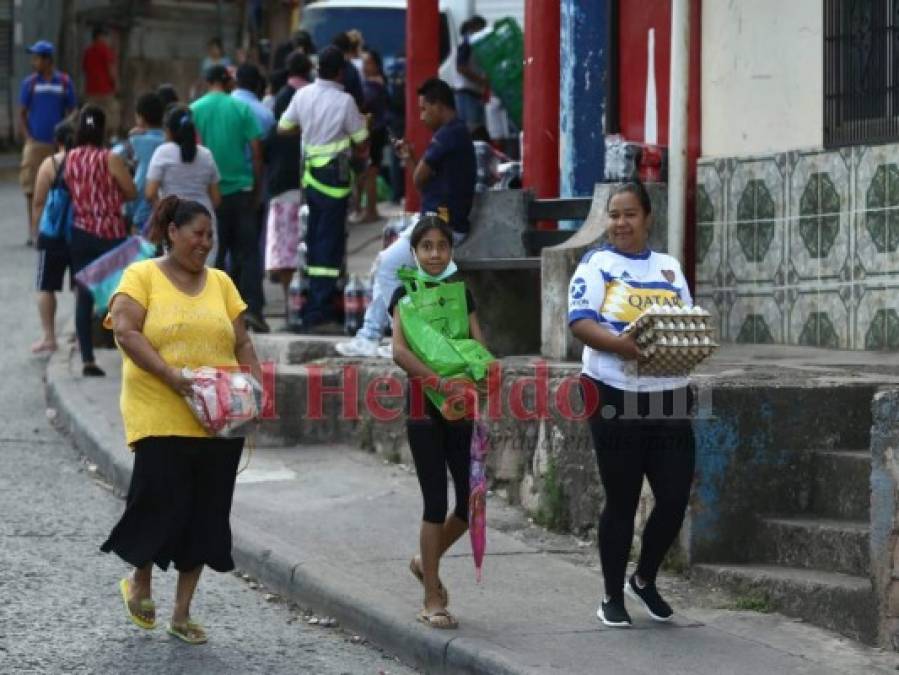 FOTOS: Ventas ambulantes, protestas y desalojos, hondureños no acatan medidas