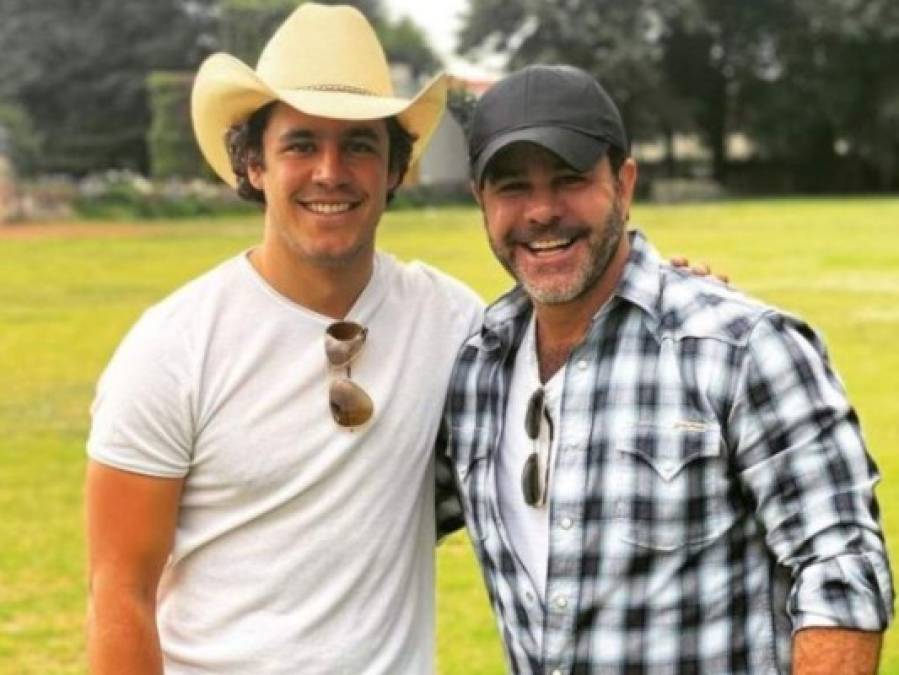 Hijos de famosos latinos más guapos que sus padres (FOTOS)