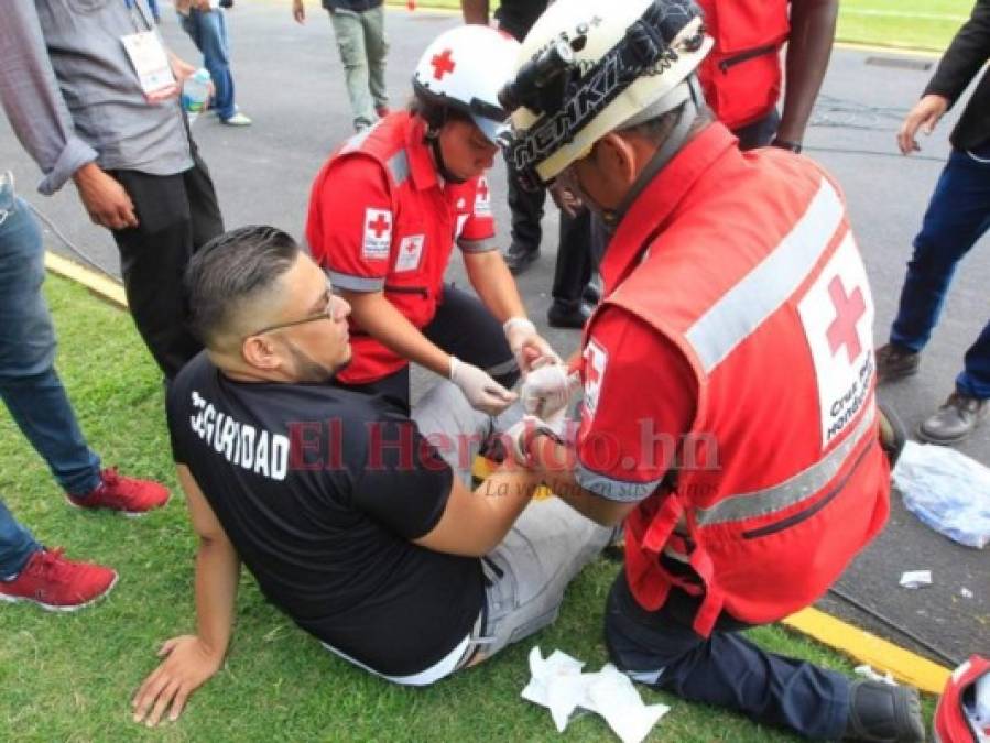 FOTOS: Golpes, empujones y gritos, así fue el altercado de Diego Vazquez en la cancha del Nacional