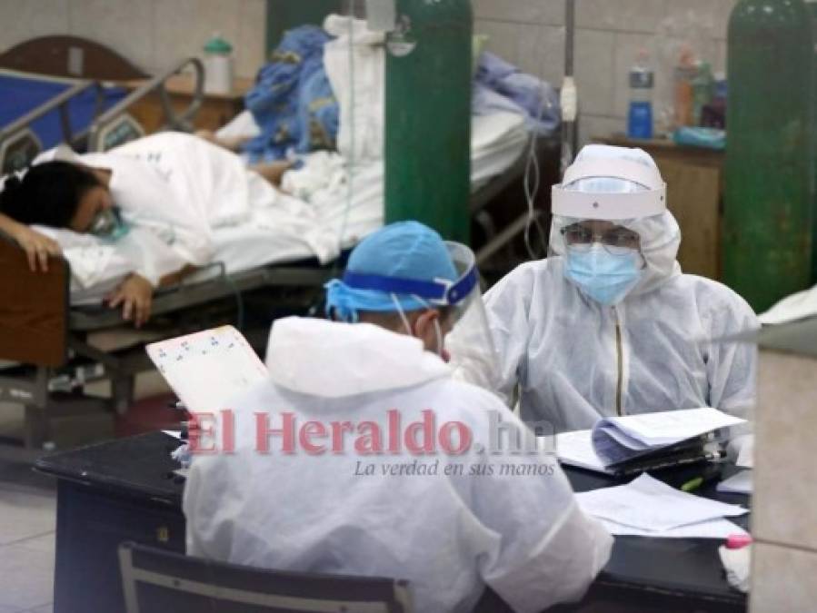 Imágenes de sacrificio, entrega y amor al prójimo en las salas de los hospitales