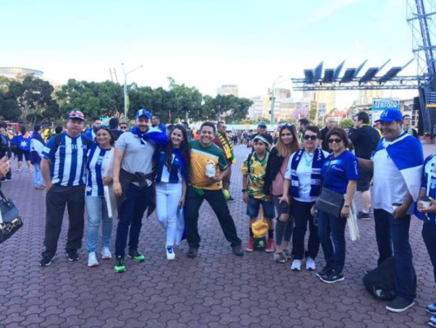 Así es el ambiente en el ANZ Stadium en el encuentro entre Honduras y Australia