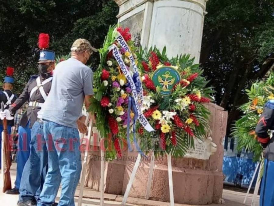 Rinden tributo al general Francisco Morazán en el parque Central de Tegucigalpa (FOTOS)