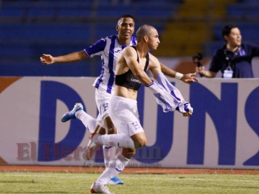 FOTOS: Así fue la eufórica celebración de Jonathan Rubio tras anotarle a Chile