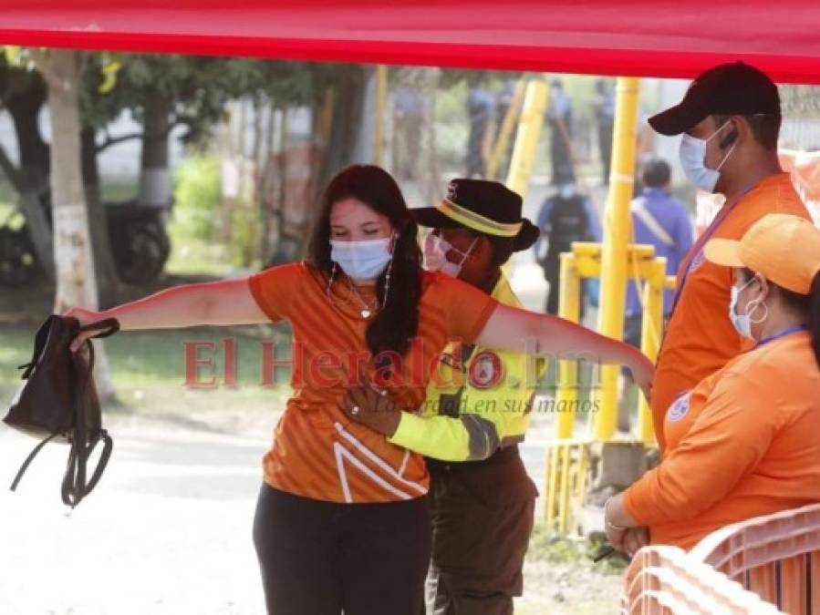 ¡Roban suspiros! Hermosas mujeres engalanan el estadio Olímpico para alentar a la H