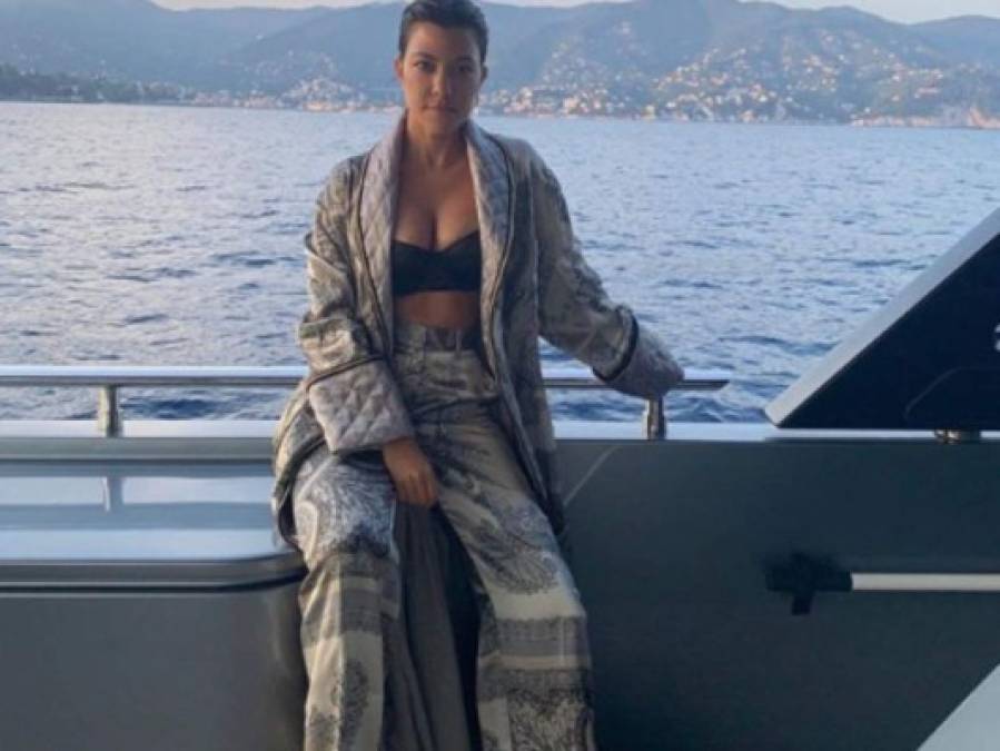 FOTOS: Así fueron las vacaciones de lujo de Kourtney Kardashian  